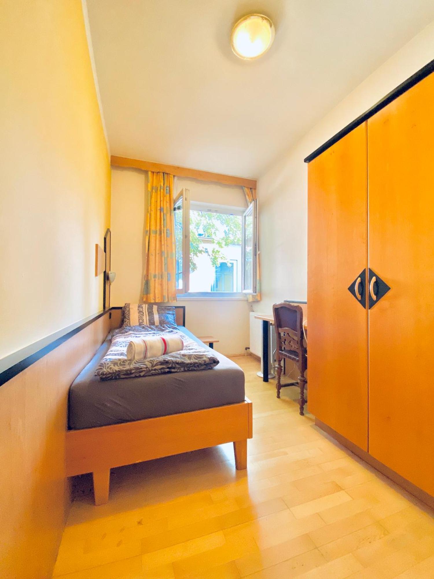 Affordable Central Rooms, 10-Min To Lugner City Wien Eksteriør bilde