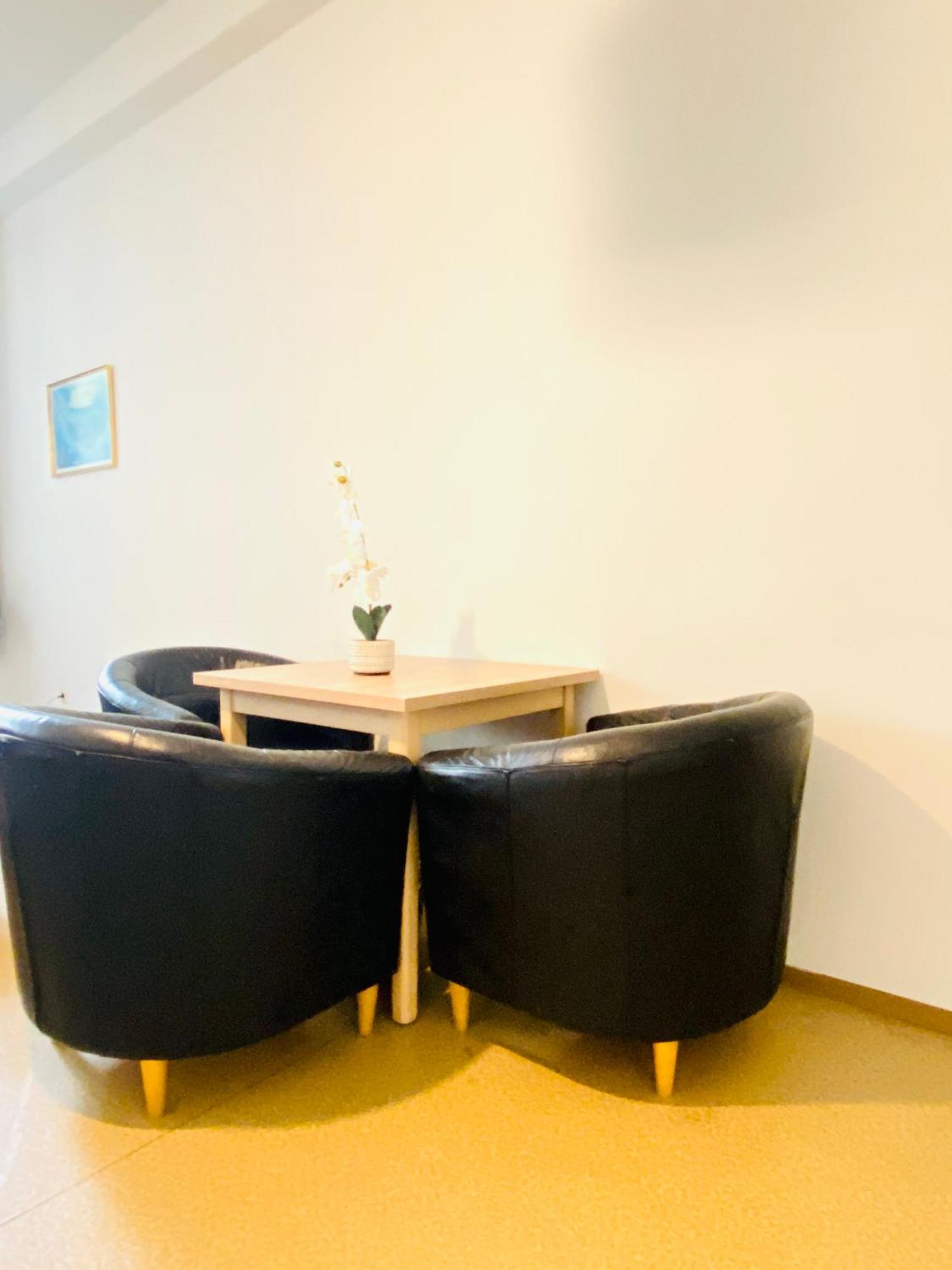 Affordable Central Rooms, 10-Min To Lugner City Wien Eksteriør bilde