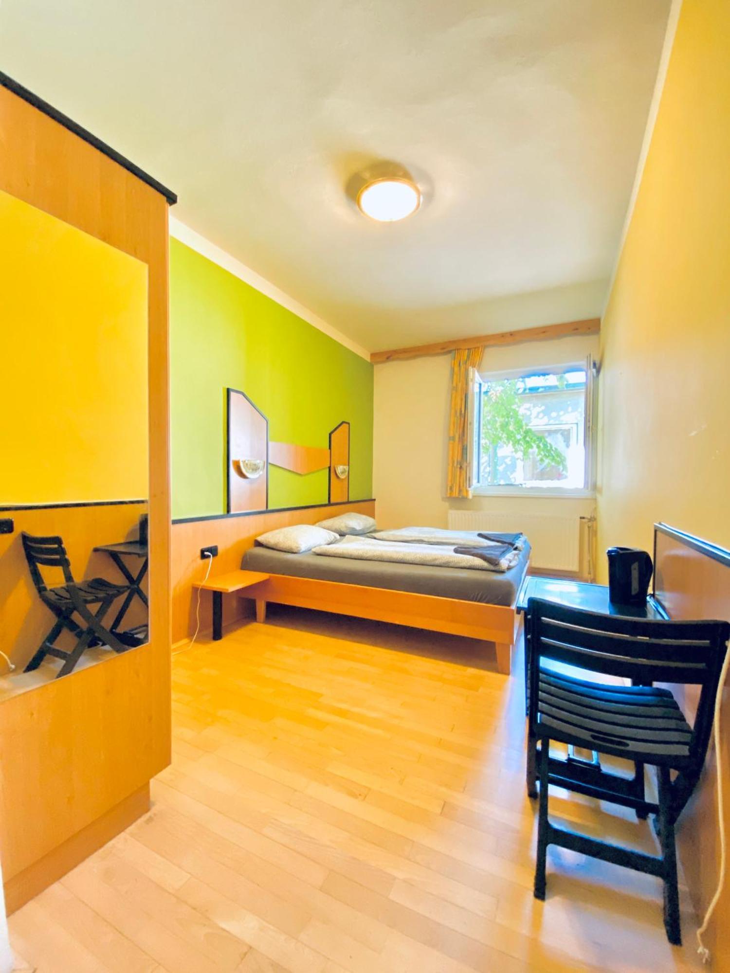 Affordable Central Rooms, 10-Min To Lugner City Wien Eksteriør bilde